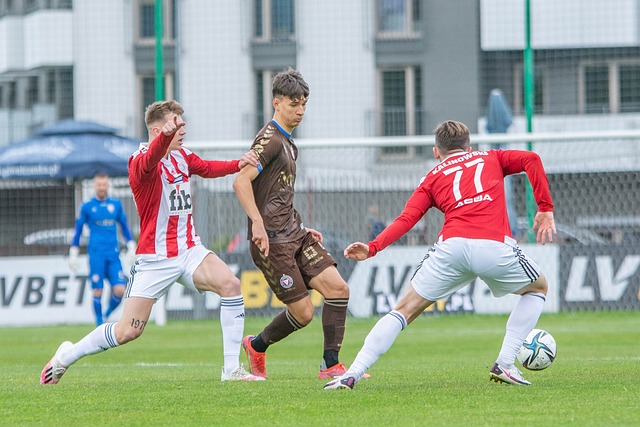 英媒：热刺已经放弃引入罗杰斯，恩迪亚耶成为首要目标